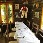 Dom wakacyjny Shtepizat E Rames Agroturizem Librazhet