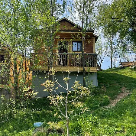Shtepizat E Rames Agroturizem 度假居