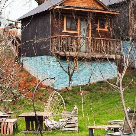 Shtepizat E Rames Agroturizem 度假居