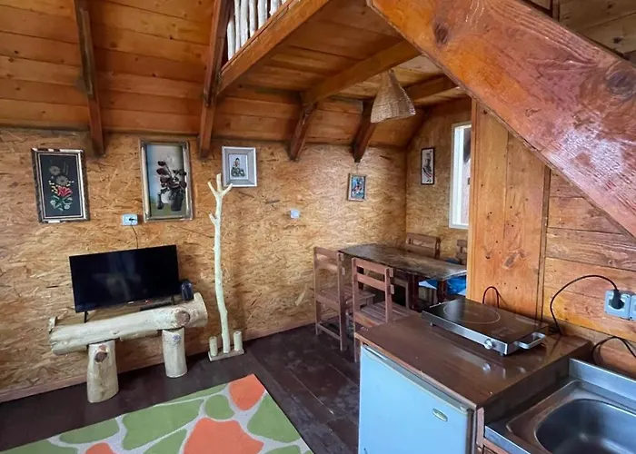 Shtepizat E Rames Agroturizem Сasa de vacaciones *