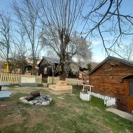 Vakantiehuis Shtepizat E Rames Agroturizem