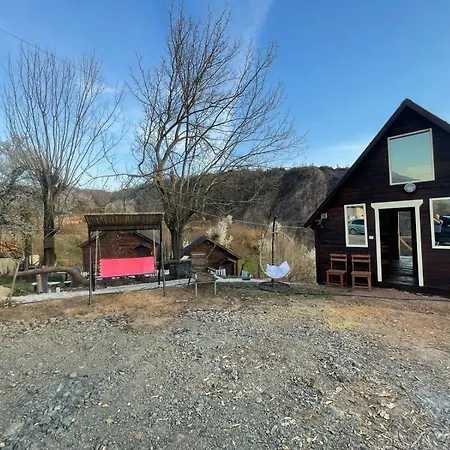 Shtepizat E Rames Agroturizem Holiday home *