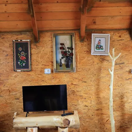Shtepizat E Rames Agroturizem Holiday home *