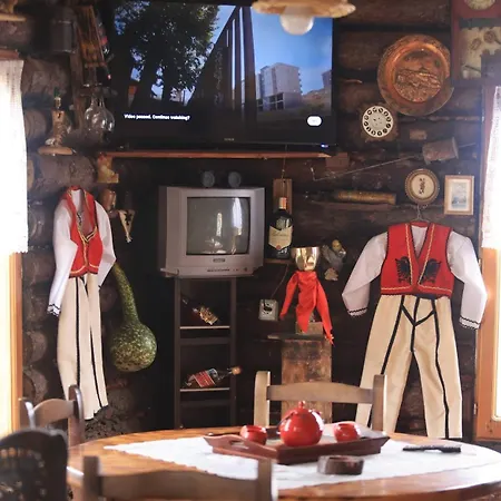 Shtepizat E Rames Agroturizem Tatil Evi