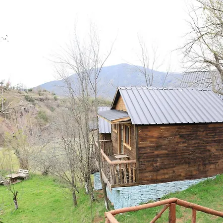 Shtepizat E Rames Agroturizem Tatil Evi Librazhet