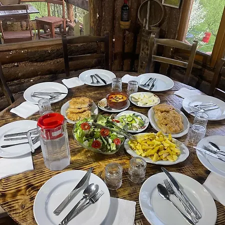 Shtepizat E Rames Agroturizem Librazhet