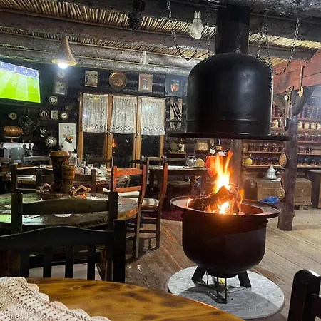 Vakantiehuis Shtepizat E Rames Agroturizem