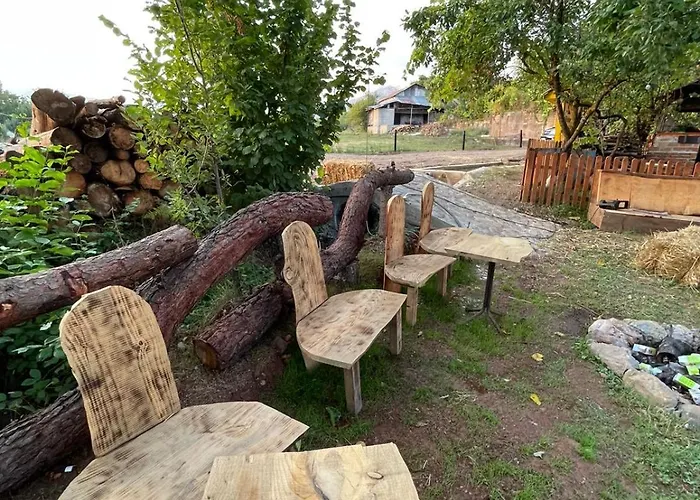 Shtepizat E Rames Agroturizem 別荘 *