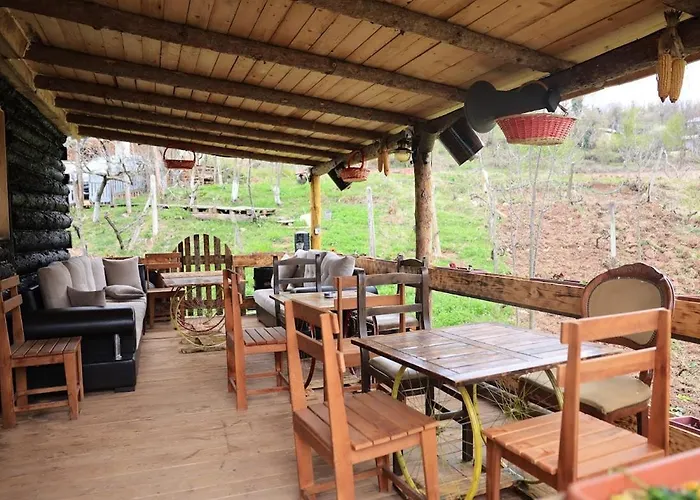 Shtepizat E Rames Agroturizem