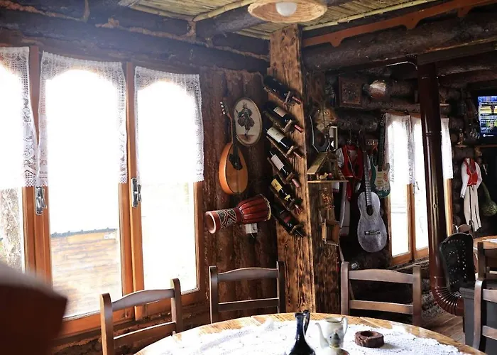 Shtepizat E Rames Agroturizem * Librazhet