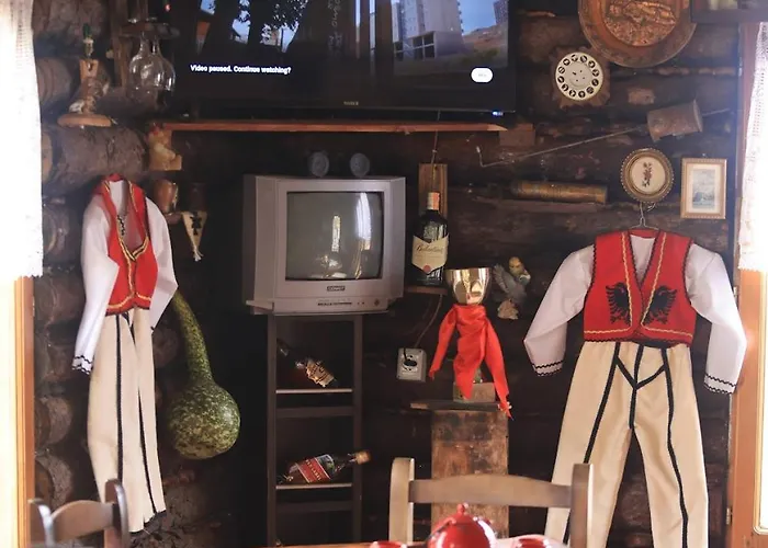 Shtepizat E Rames Agroturizem 別荘