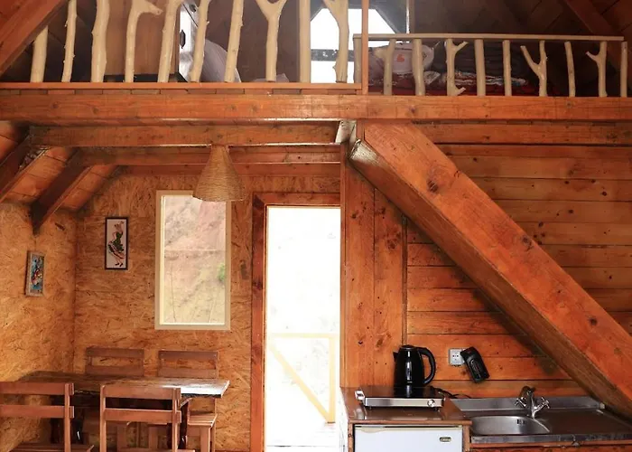 Shtepizat E Rames Agroturizem * Librazhet